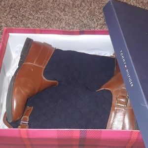 Tommy boots